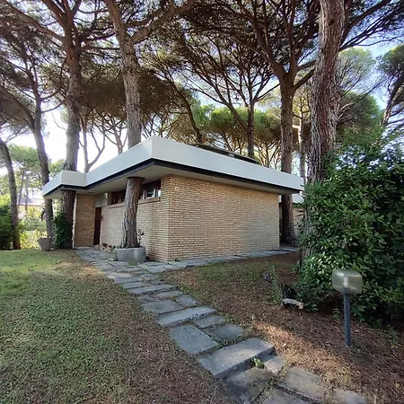Panzió La Casa Dei Pini *