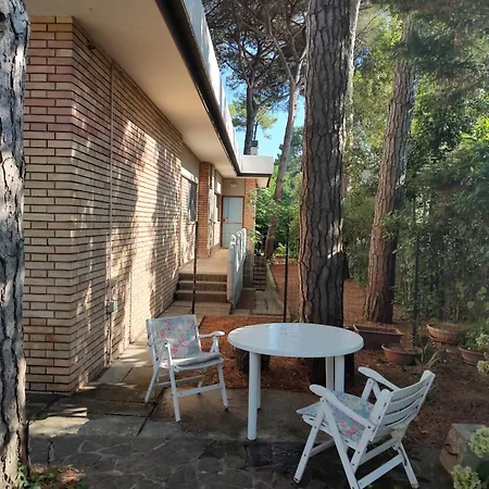 La Casa Dei Pini Alojamento de Acomodação e Pequeno-almoço *